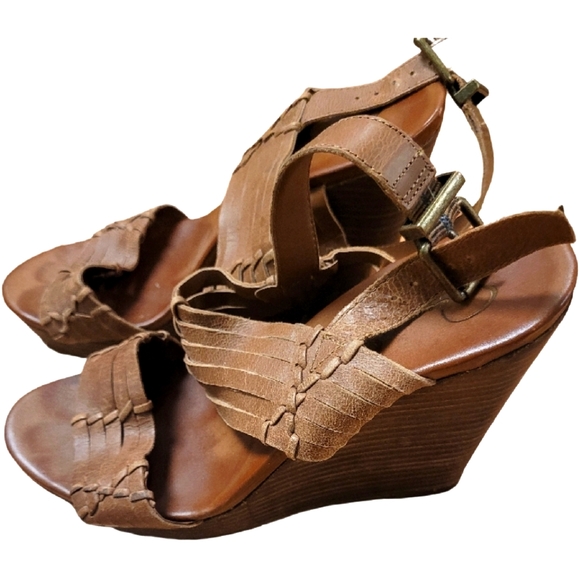 🎉Price Drop🎉 Jessica Simpson Wedge - Picture 2 of 3